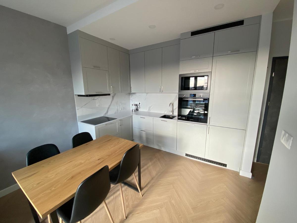 オルシュティンApartament Auroraアパートメント エクステリア 写真